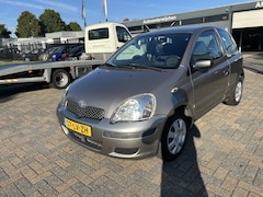 Toyota Yaris - 1.3 VVT-i Terra - Topstaat