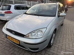 Ford Focus Wagon - 1.6-16V Cool Edition