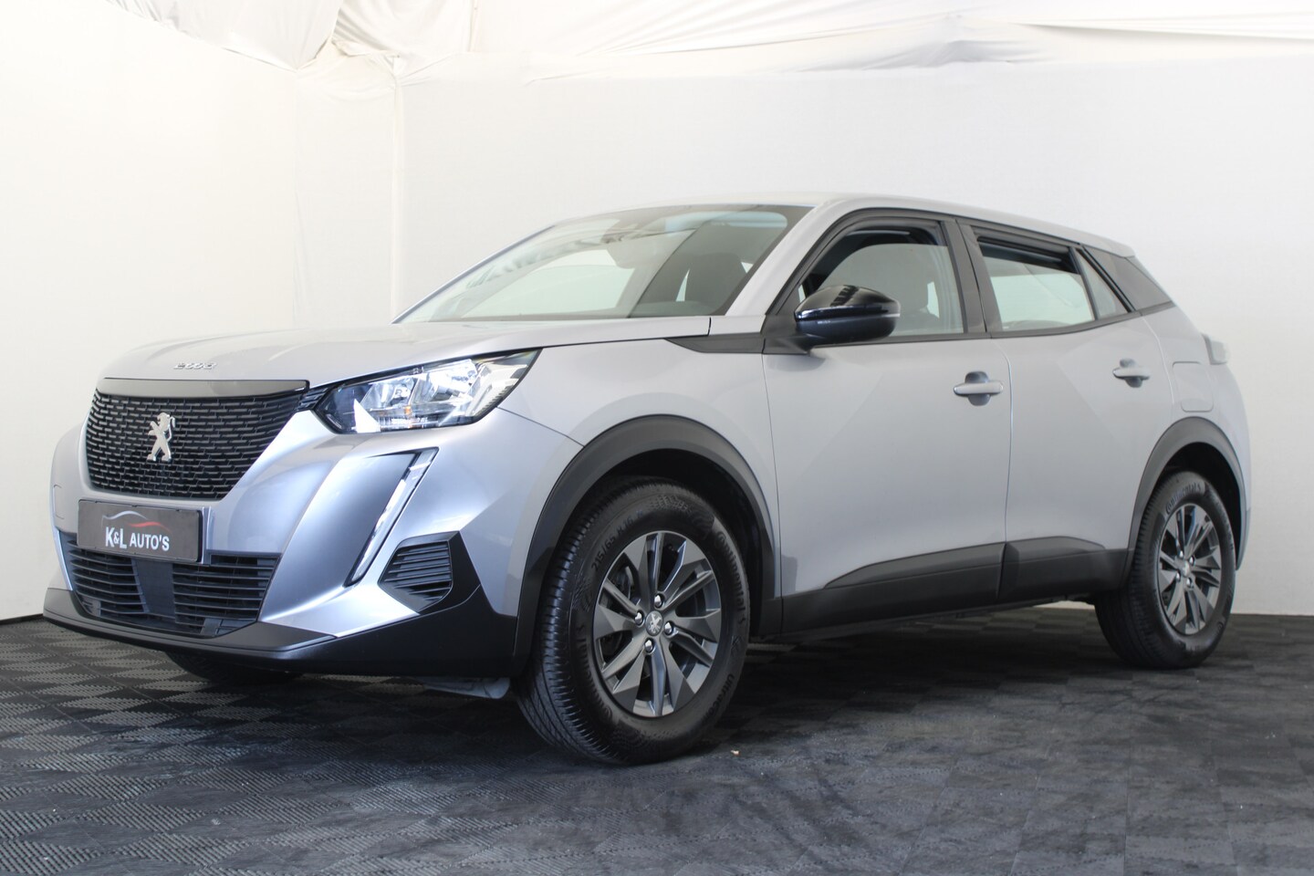 Peugeot 2008 - 1.2 PureTech Active Pack |Navi|Camera| - AutoWereld.nl