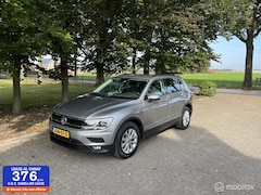 Volkswagen Tiguan - 1.5 TSI Comfortline afn trekhaak all in