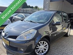 Renault Clio - 1.2-16V Collection / 5DRS / Airco / N.A.P