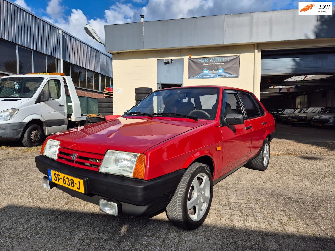 Lada Samara - ENIGE IN NL !! LADA SPUTNIK - AutoWereld.nl