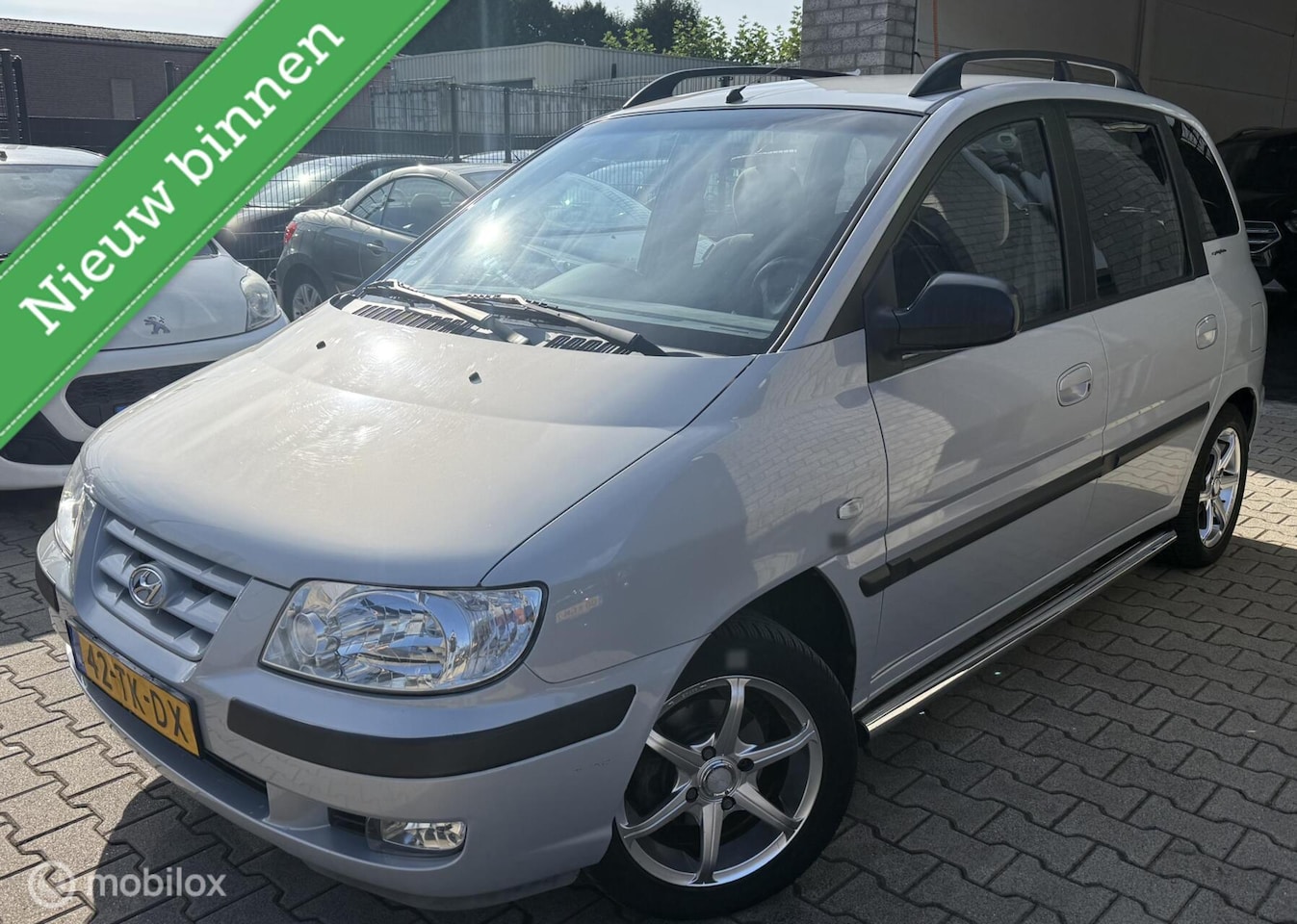 Hyundai Matrix - 1.6i Fun & Sun / Airco / 5DRS / 146.000km! - AutoWereld.nl