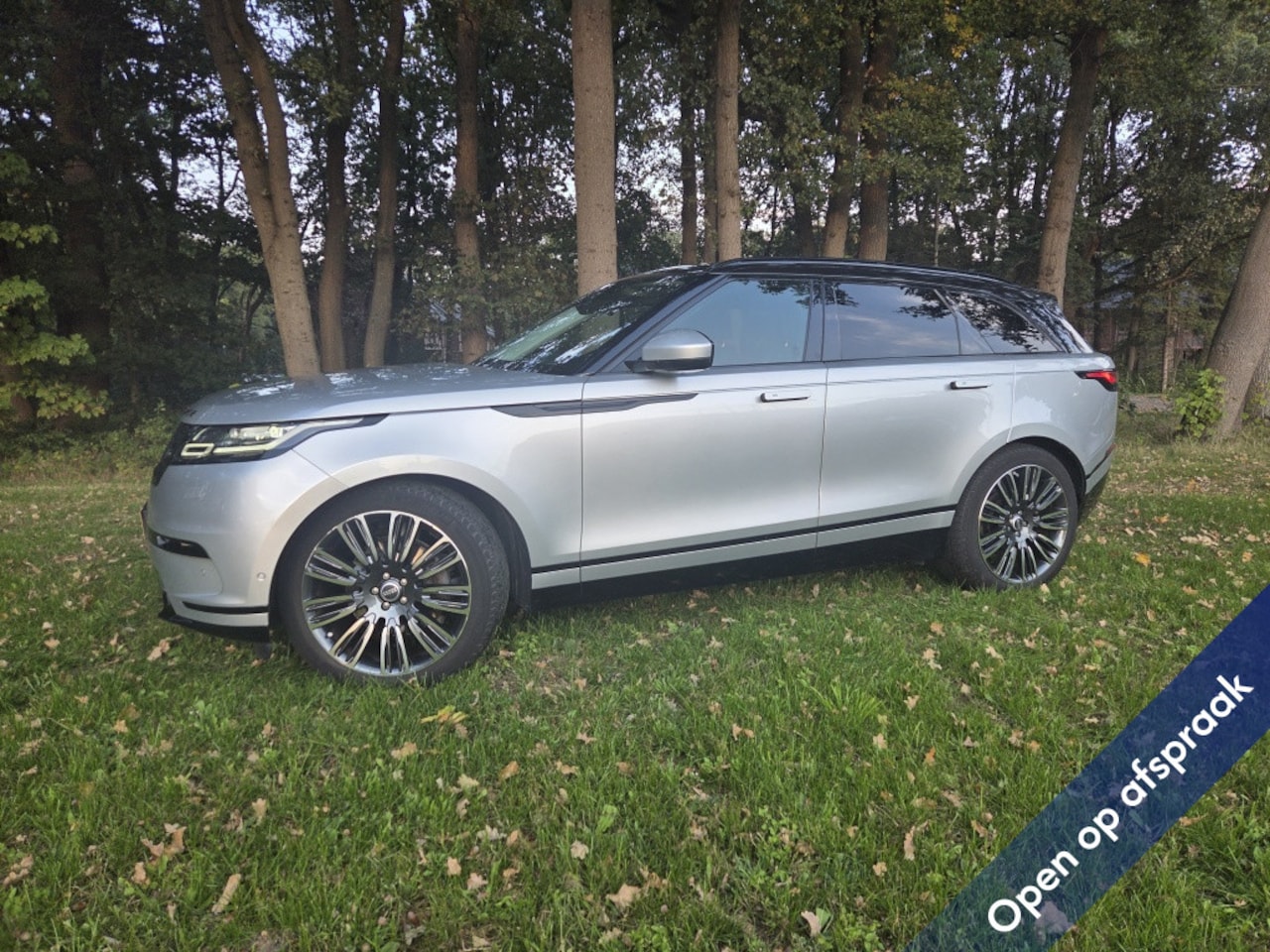 Land Rover Range Rover Velar - 3.0 V6 AWD SE 3.0 V6 AWD SE - AutoWereld.nl