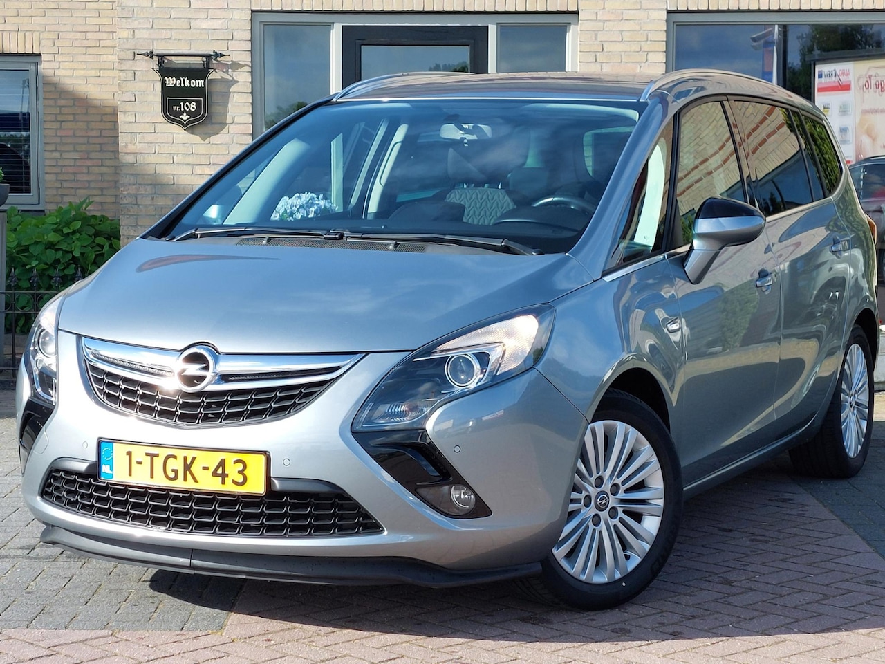 Opel Zafira Tourer - 1.4 Design Edition 7p. | Camera | Trekhaak | NL auto - AutoWereld.nl