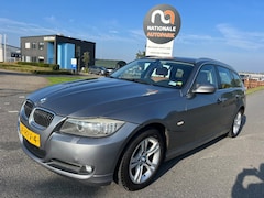 BMW 3-serie Touring - 2011 * 318i Luxury Line * AUTOMAAT * LMV * ELEC. RAMEN * AIRCO