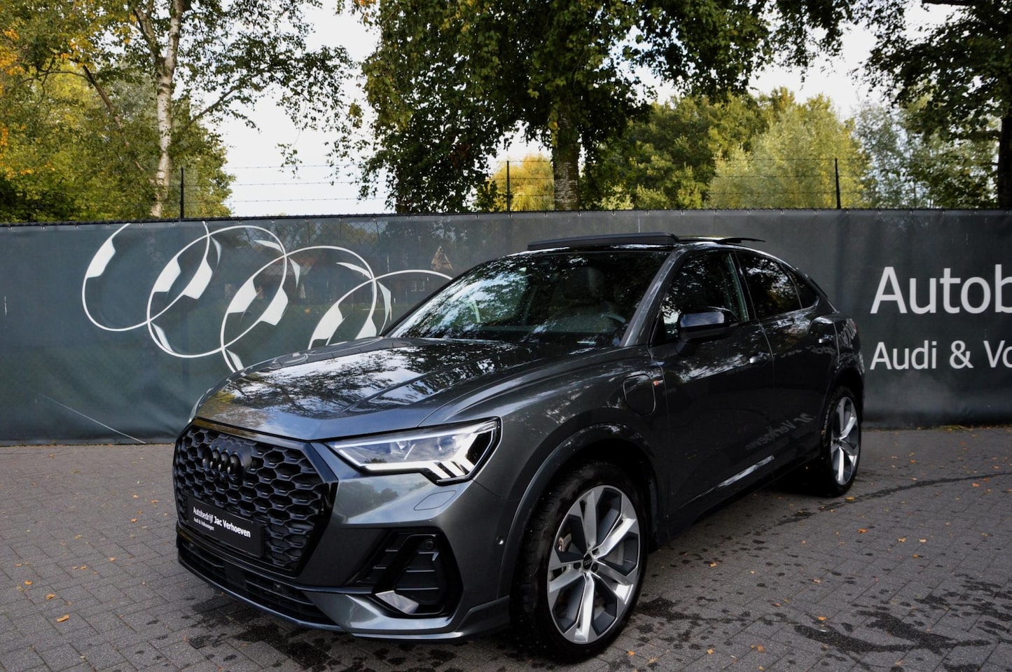 Audi Q3 Sportback - 45 TFSI E 245pk|S Edition|Black Edition|Panoramadak|Sonos Sound|360 Cam|Automaat| - AutoWereld.nl
