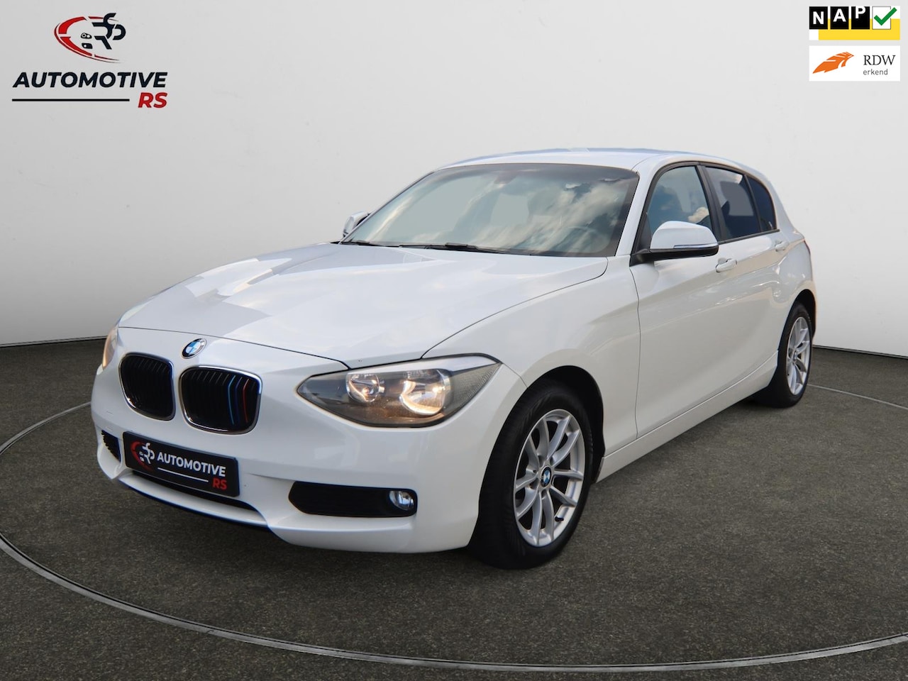 BMW 1-serie - 116i Efficient Dynamics Edition|Airco Pdc Isofix Pdc Achter 6-Bak 5-drs Nieuwe Apk Goed On - AutoWereld.nl