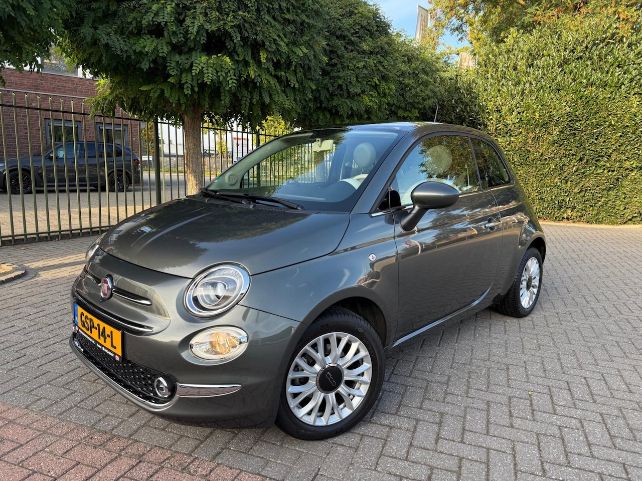 Fiat 500 - 1.2 Lounge 1.2 Lounge, AIRCO, Navigatie, Panoramadak, Cruise Control, LM-velgen 15", Parkeersensoren - AutoWereld.nl