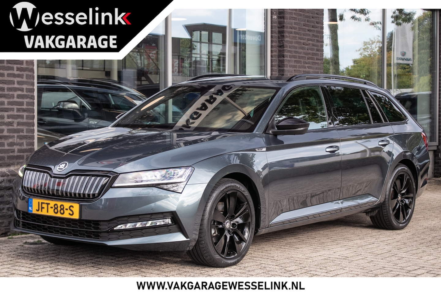 Skoda Superb Combi - 1.4 TSI iV Sportline Business - Apple cp/Android auto | trekhaak - AutoWereld.nl