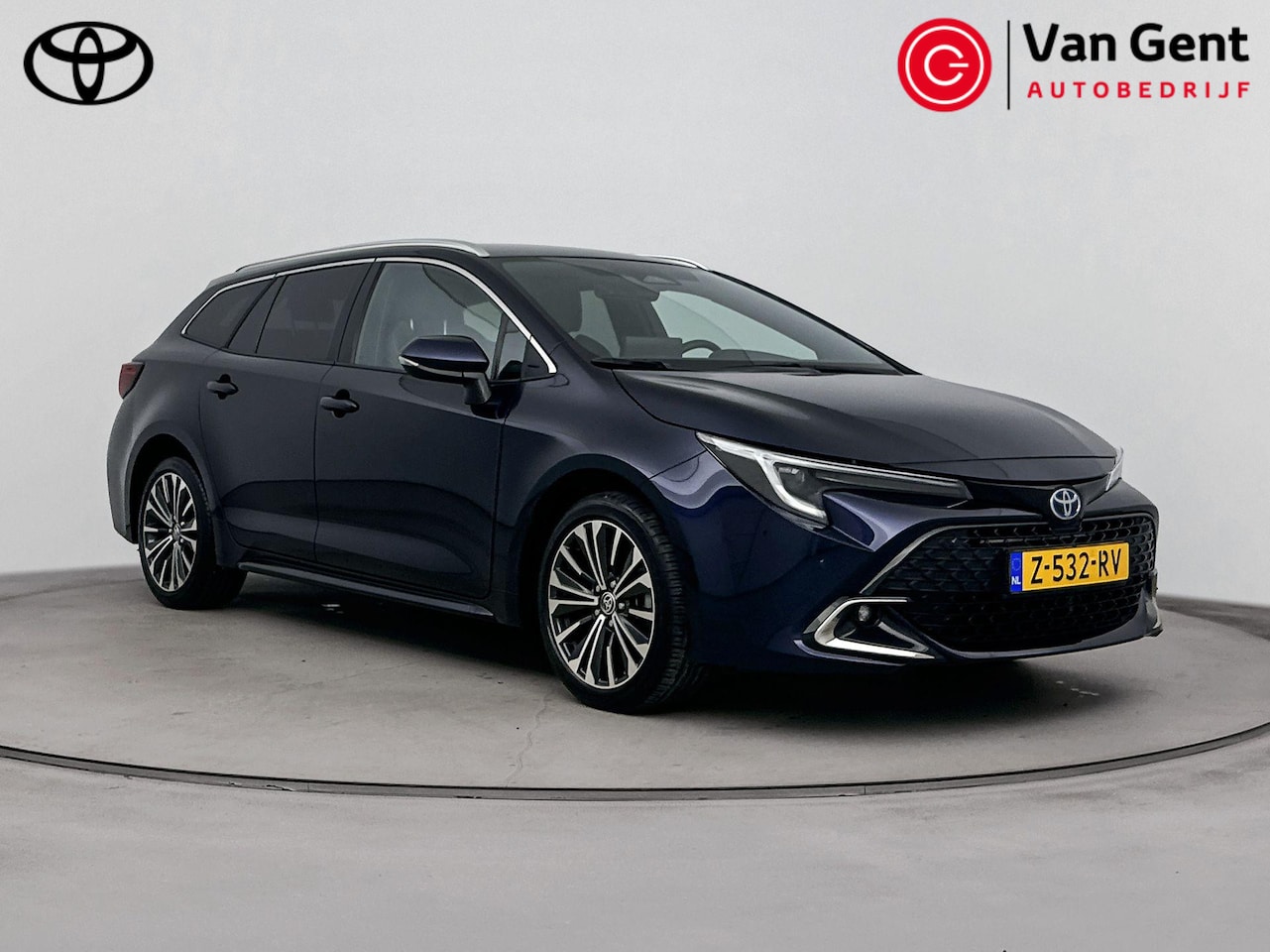 Toyota Corolla Touring Sports - Hybrid 140 Dynamic | Parkeersensoren | Stoelverwarming | Navigatie | Apple Carplay / Andro - AutoWereld.nl