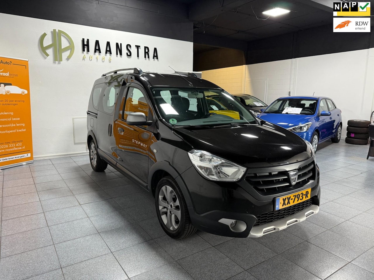 Dacia Dokker - 1.2 TCe S&S 10th Anniversary Stepway Navigatie NW staat! - AutoWereld.nl