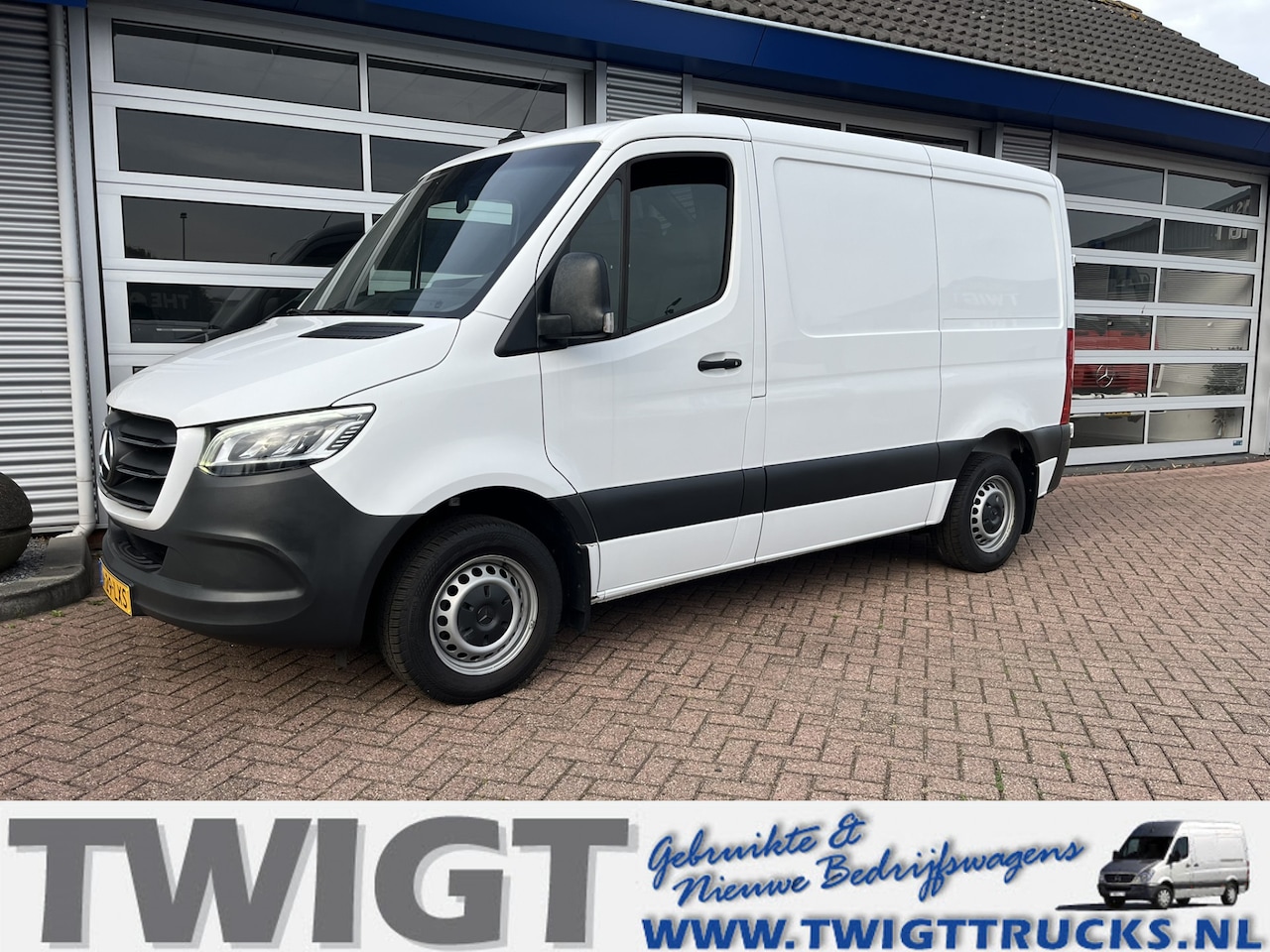 Mercedes-Benz Sprinter - 214 2.2 CDI L1H1 Airco 7"MBUX - AutoWereld.nl