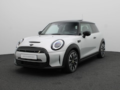 MINI Mini-Electric - Yours Comfort Plus Pakket + Driving Assistant Plus Pakket + Achteruitrijcamera + Glazen pa