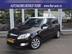 Skoda Fabia - 1.2 TSI Ambition Black & White | Cruise | Airco | CV | Nap | Orig. NL |