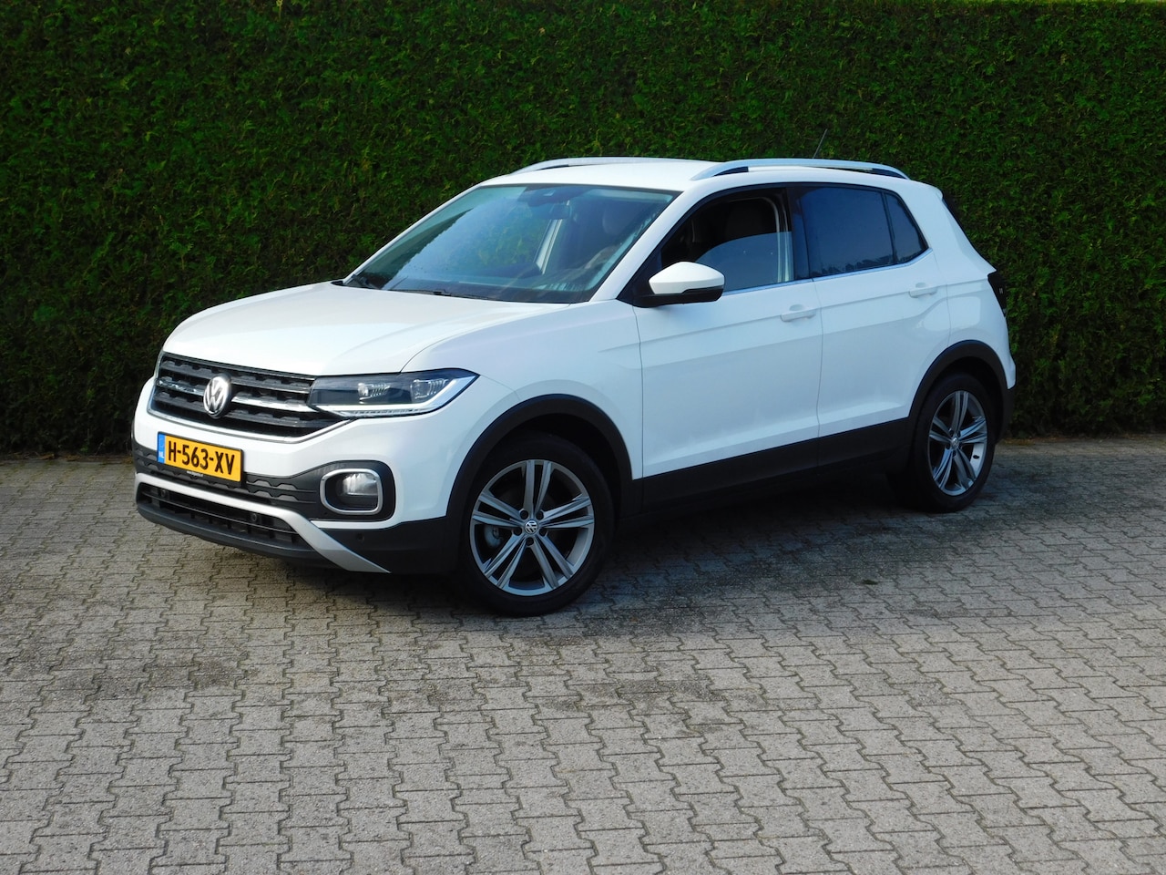 Volkswagen T-Cross - 1.0 TSI Style 1.0 TSI Style, Navi, Carplay, Camera, Trekhaak. - AutoWereld.nl