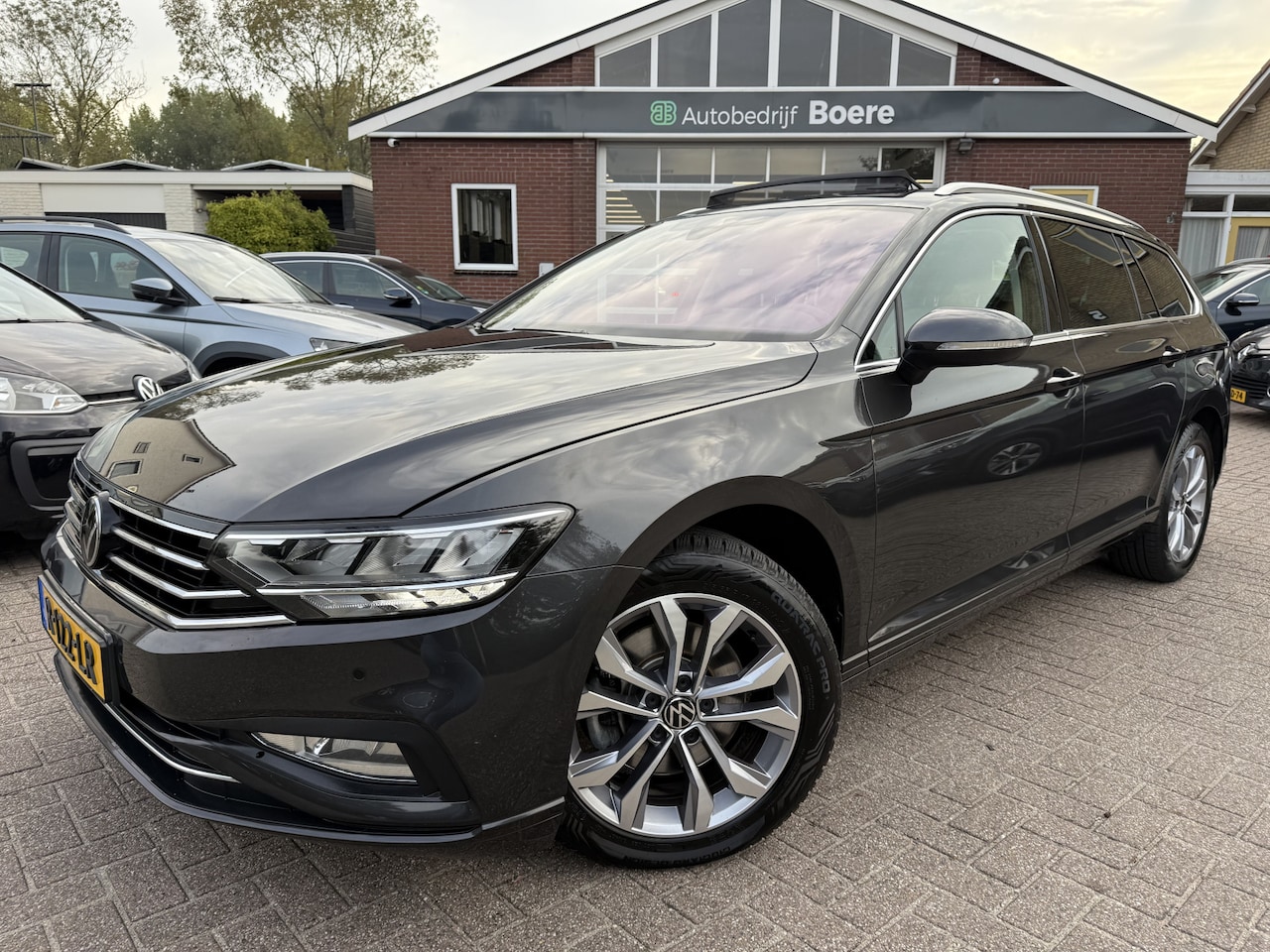Volkswagen Passat Variant - 1.5 TSI 150pk Business Panoramadak, Camera, 17''Lmv - AutoWereld.nl