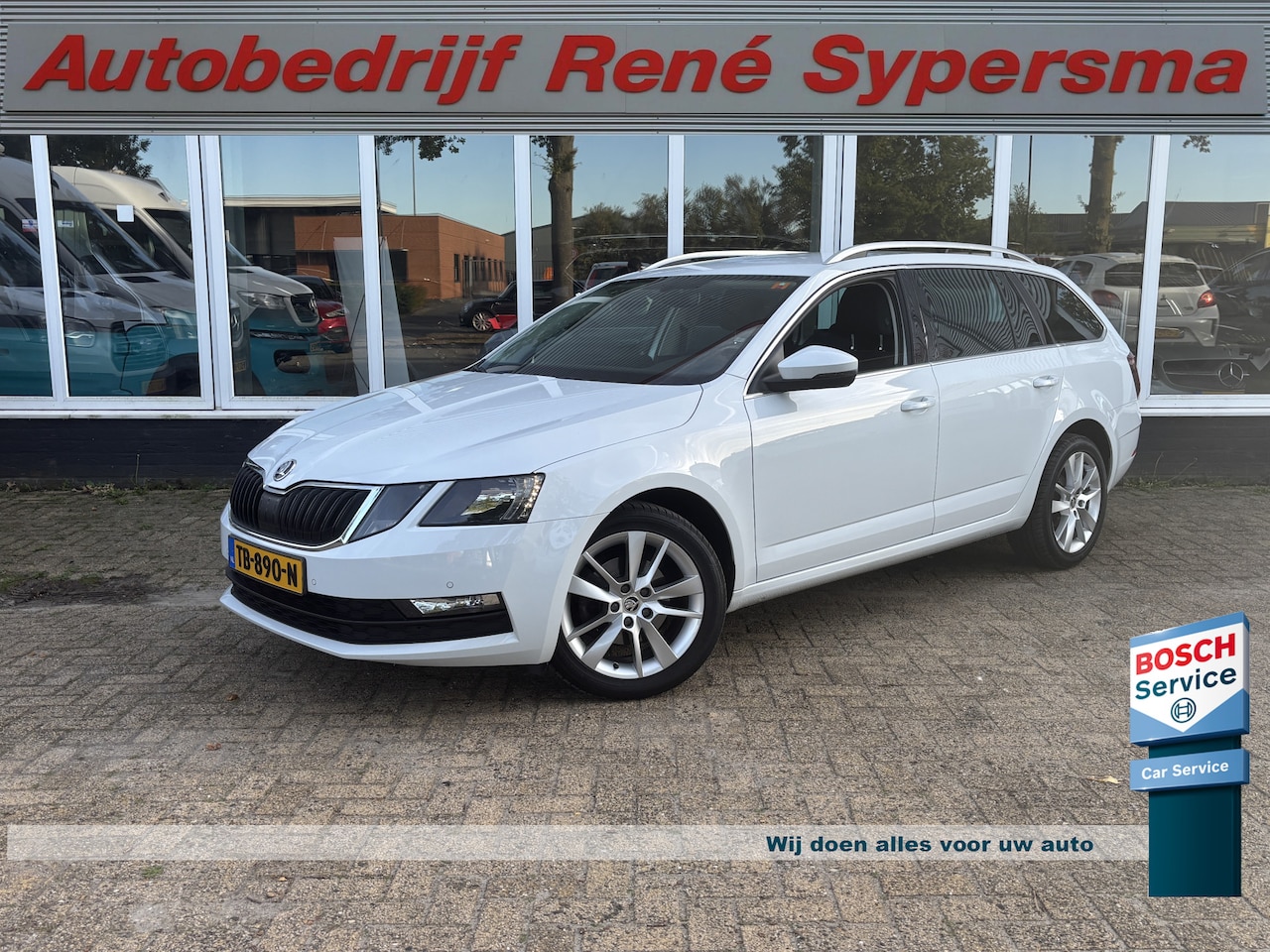 Skoda Octavia Combi - 1.5 TSI Greentech Style | Trekhaak | Stoelverwarming | Parkeersensor - AutoWereld.nl