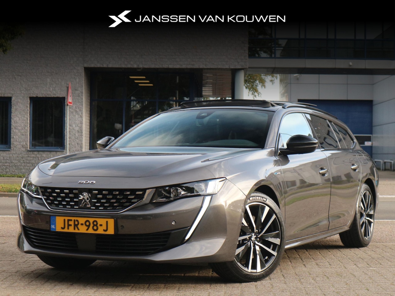 Peugeot 508 SW - 1.6 Hybrid 225 GT / Active Suspension / FOCAL / Panoramadak / Trekhaak - AutoWereld.nl