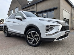 Mitsubishi Eclipse Cross - 2.4 PHEV Intense+ Automaat Trekhaak / Camera / Full LED
