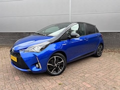 Toyota Yaris - 1.5 Hybrid Bi-Tone
