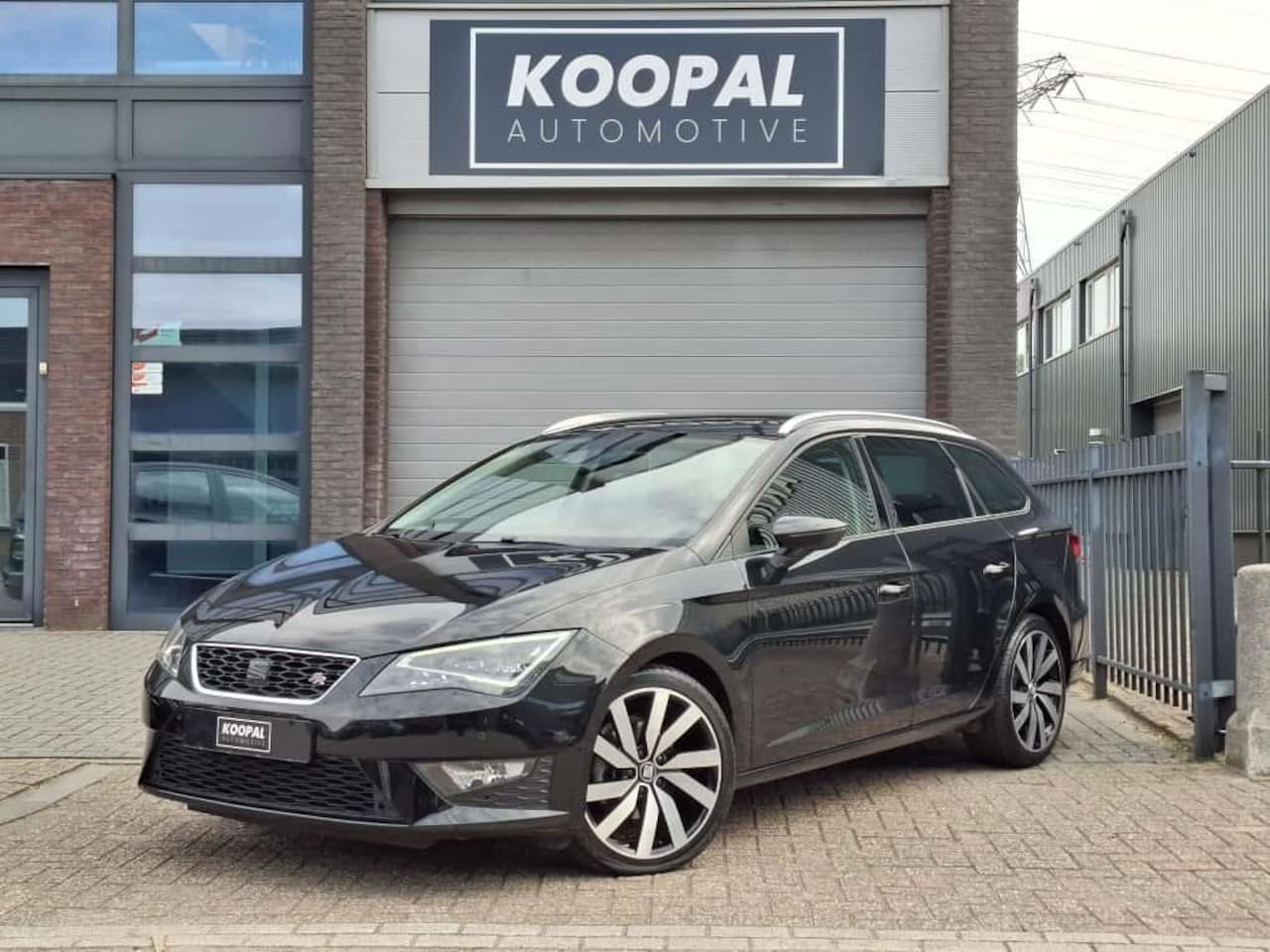 SEAT Leon ST - 1.4 TSI ACT FR Dynamic | LED | Trekhaak | Seat Sound - AutoWereld.nl