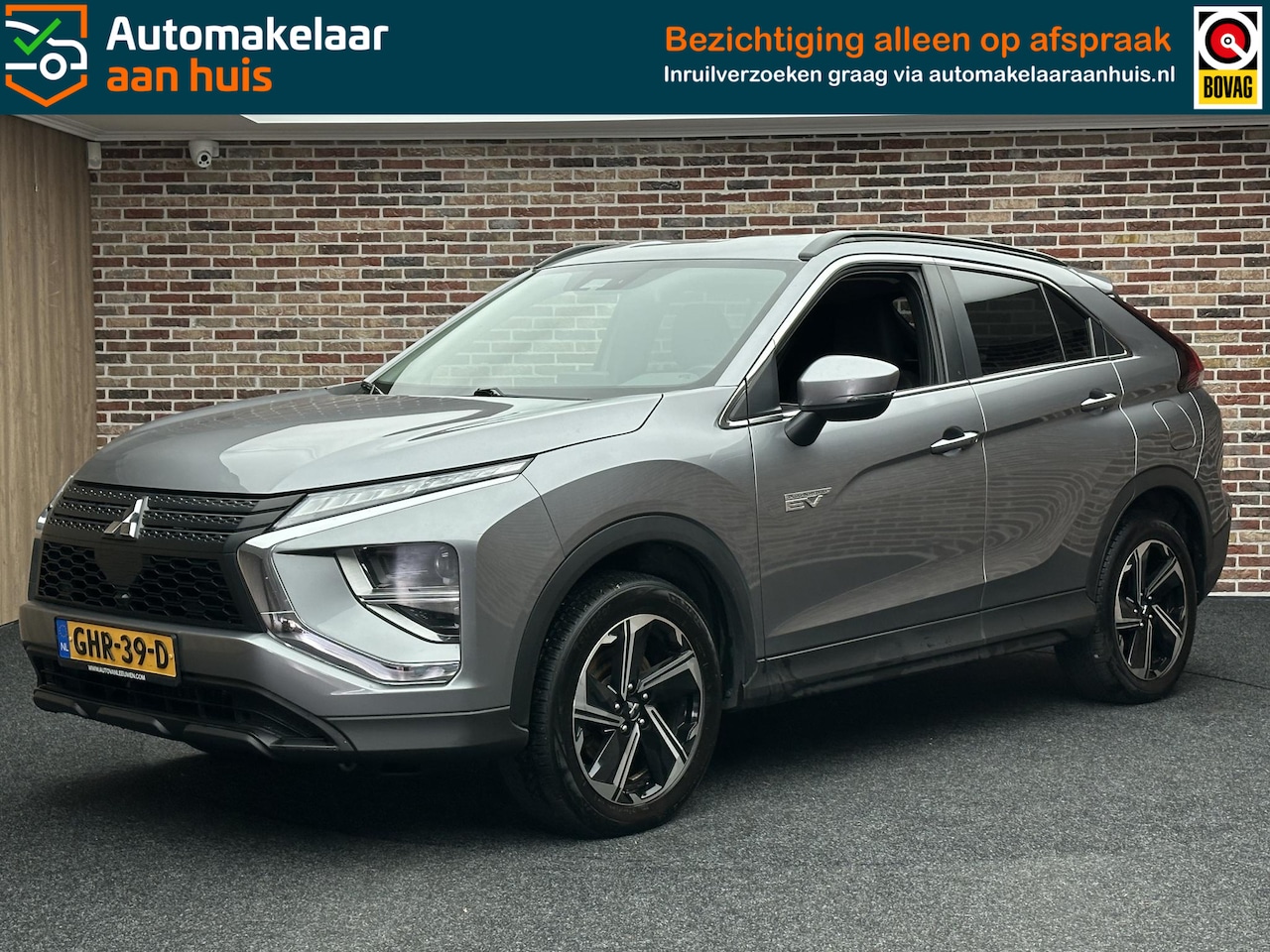 Mitsubishi Eclipse Cross - 2.4 PHEV Intense Camera Line Assist Stoelverwarming - AutoWereld.nl