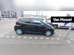 Toyota Aygo - 1.0 VVT-i x-play limited