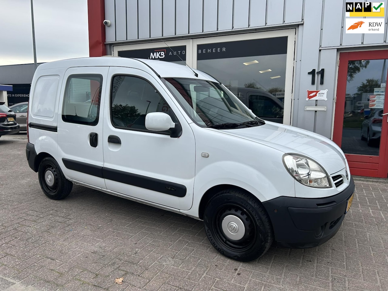 Nissan Kubistar - 1.2 16V HONDENAUTO Airco - AutoWereld.nl