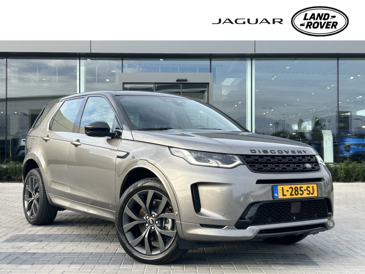 Land Rover Discovery Sport - P300e 309pk AWD R-Dynamic S | Panoramadak - AutoWereld.nl