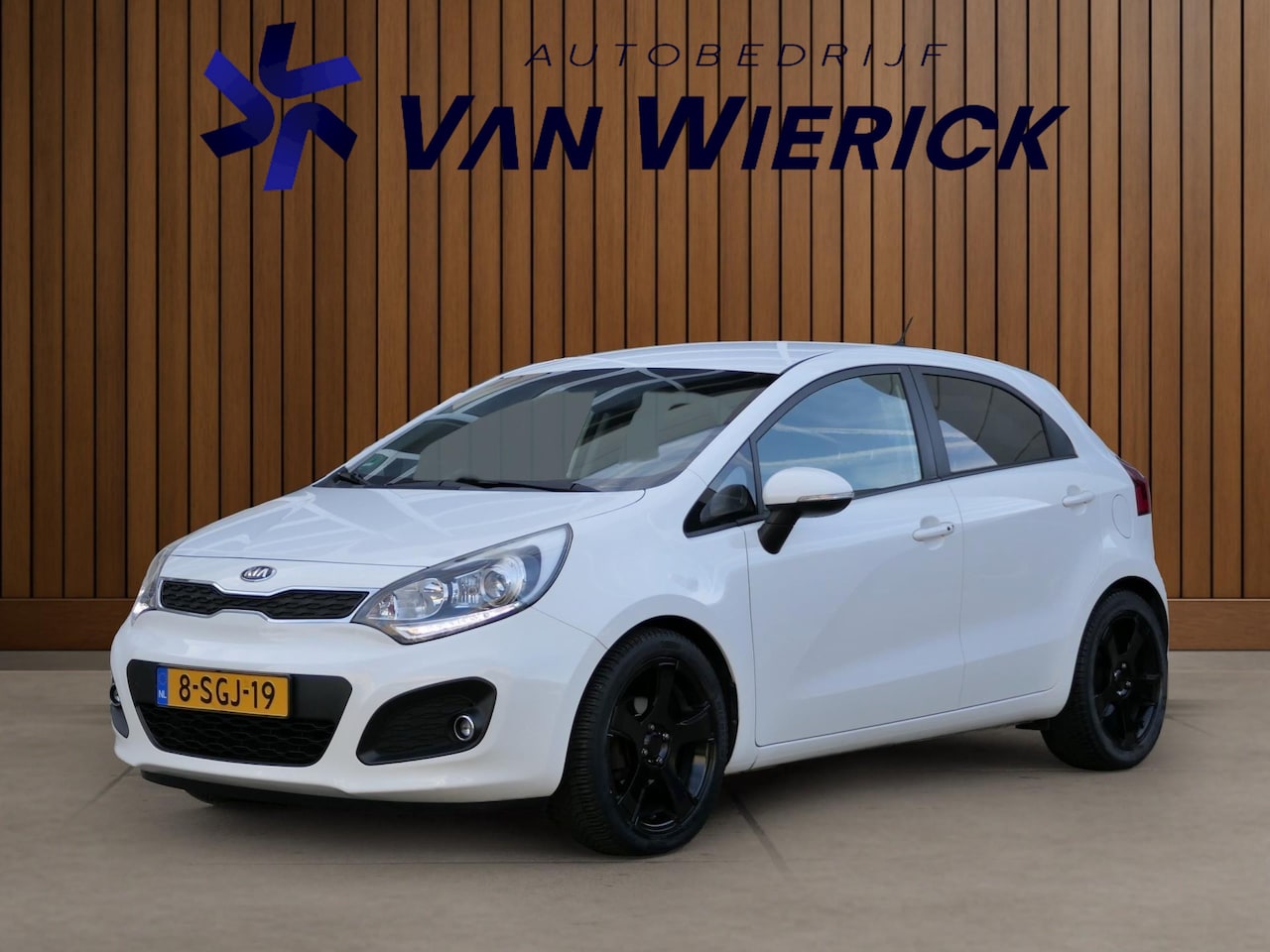 Kia Rio - 1.2 CVVT Super Pack 5-Deurs | Cruise | Clima | Bluetooth | 17 Inch - AutoWereld.nl