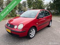 Volkswagen Polo - 1.4-16V Comfortline
