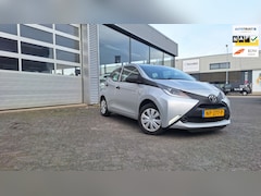 Toyota Aygo - 1.0 VVT-i x-now*Airco*Cv*Trekhaak