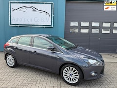 Ford Focus - 1.6 TI-VCT First Edit 5-deurs Clima Navigatie Cruise Half leder 17"Lm velgen Carplay Trekh