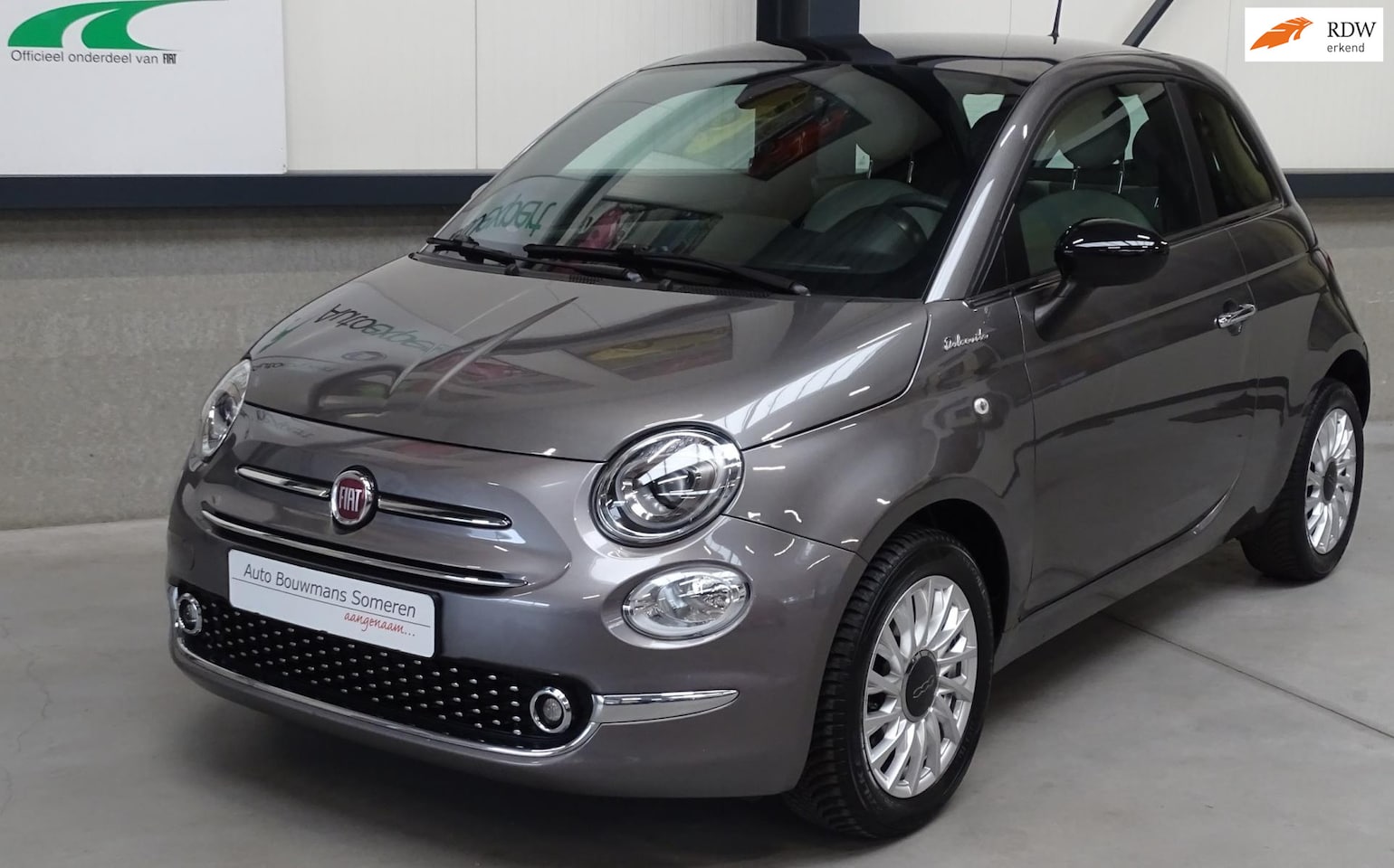 Fiat 500 - 1.0 HYBRID "DOLCE VITA" - AIRCO/BLUETOOTH/CRUISE/PARK ASSIST/ETC - AutoWereld.nl