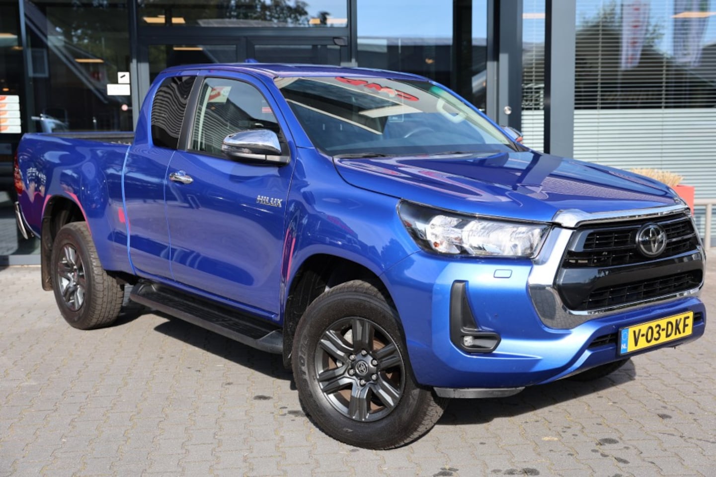 Toyota HiLux - 2.4 D-4D X-TRA CAB PROFESSIONAL 4WD VAN - AutoWereld.nl