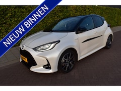 Toyota Yaris - 1.5 Hybrid Launch Edition FULL OPTION