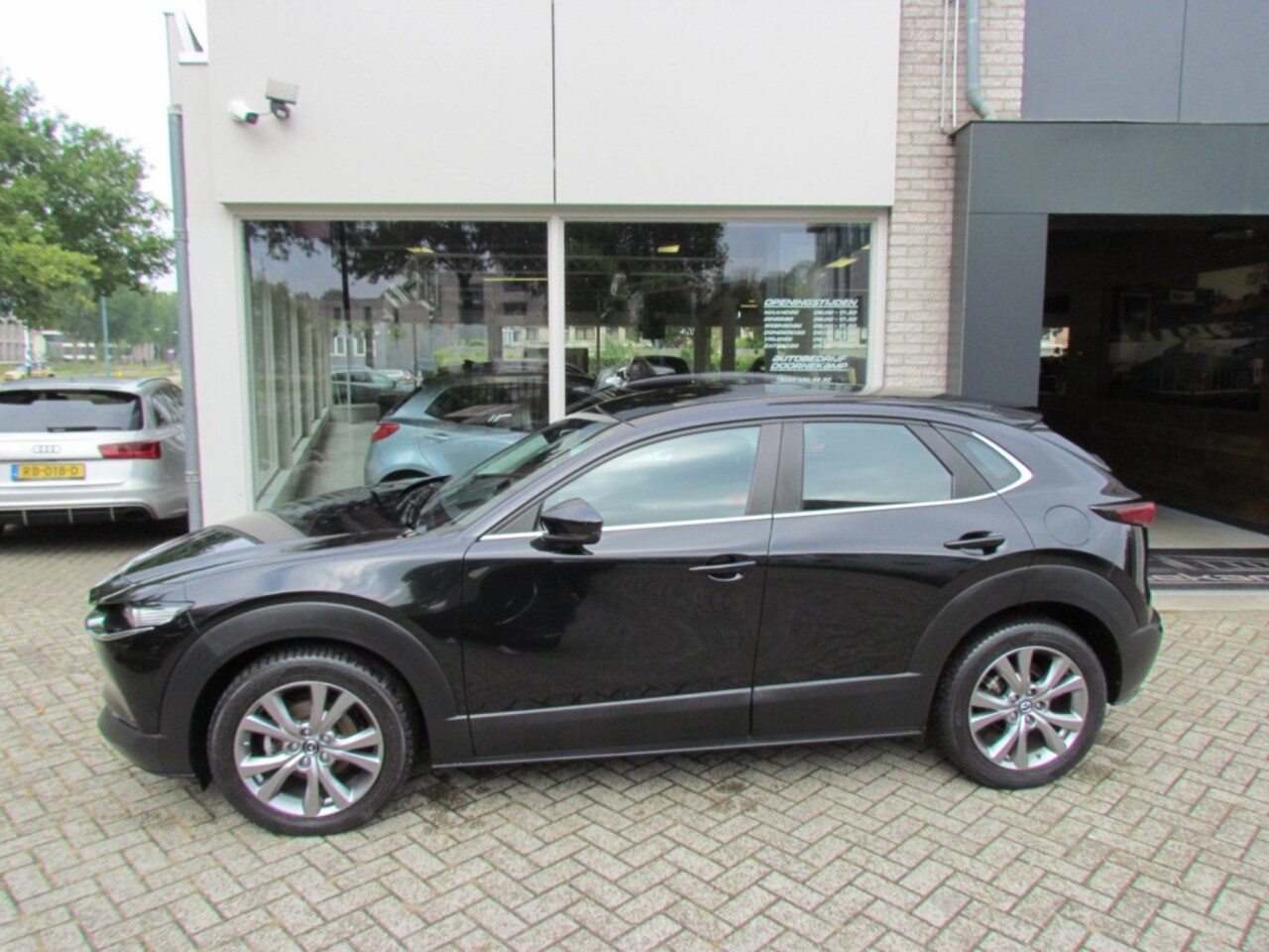 Mazda CX-30 - 2.0 E-Skyactiv-G 6AT 150pk 6AT 2WD Sportive All Season - AutoWereld.nl