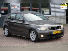 BMW 1-serie - 118i High Executive LEDER AUTOMAAT