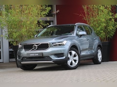 Volvo XC40 - 2.0 T4 Momentum | Trekhaak | Camera | Navigatie | 18" Velgen