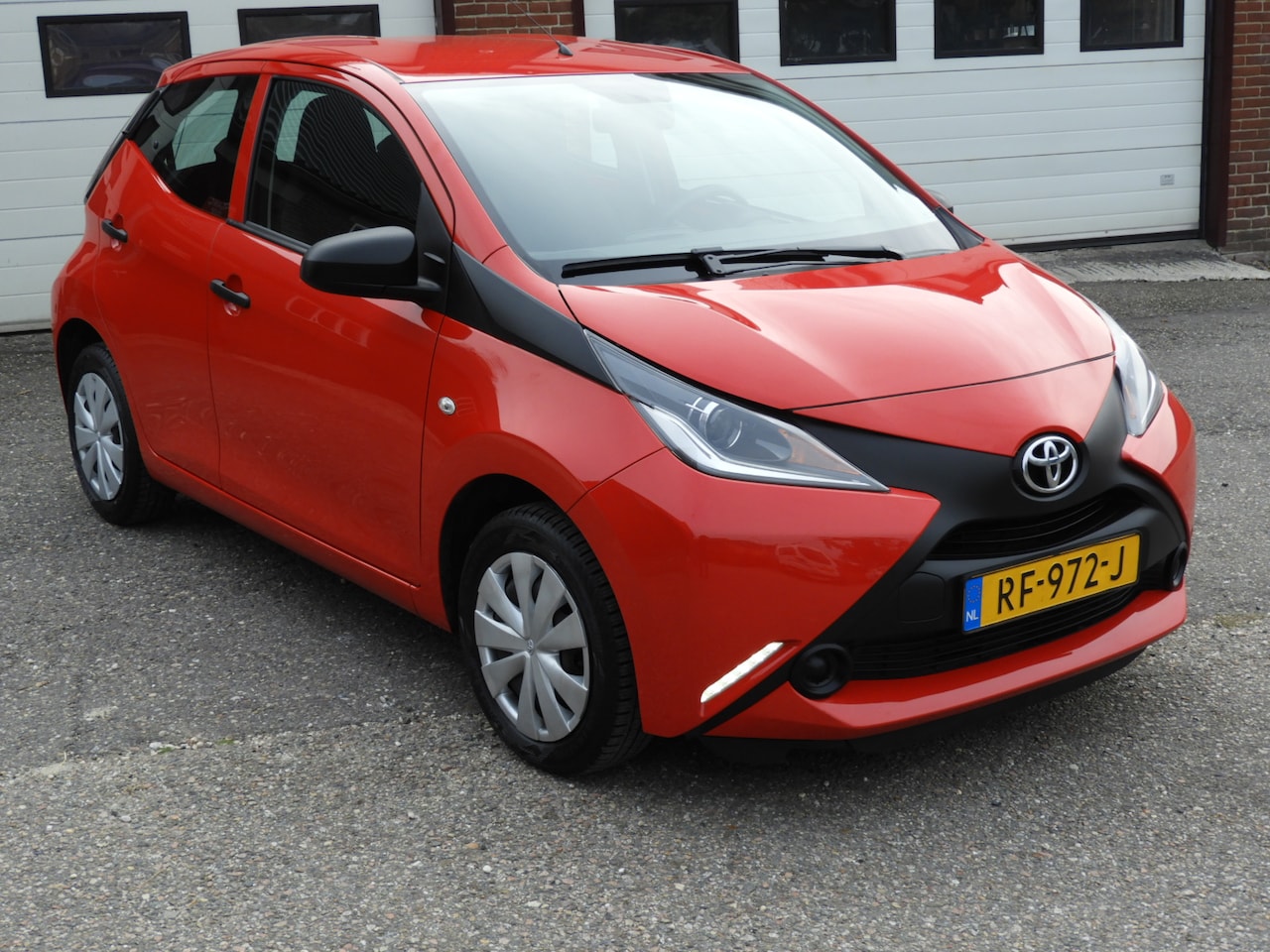 Toyota Aygo - 1.0 VVT-i x-fun - AutoWereld.nl