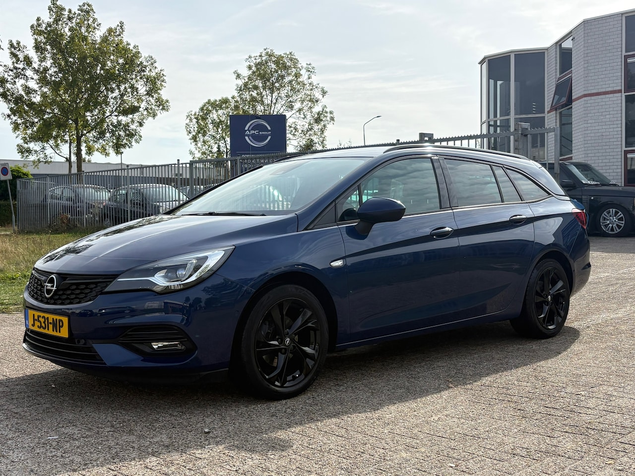 Opel Astra Sports Tourer - 1.2 Elegance /NAVI/APPLE CarDPLAY/PDC - AutoWereld.nl