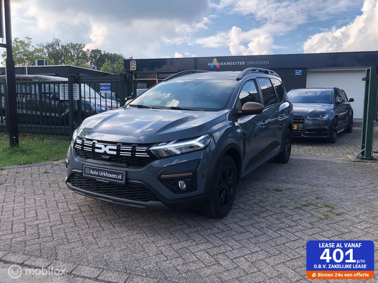 Dacia Jogger - 1.0 TCe 100 ECO-G Extreme 7p. 21.DKM LPG AIRCO NAVIGATIE - AutoWereld.nl