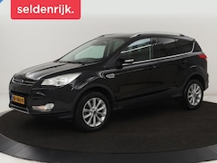 Ford Kuga - 1.5 Titanium | Stoelverwarming | Trekhaak | Camera | Half leder | Park Assist | Keyless |