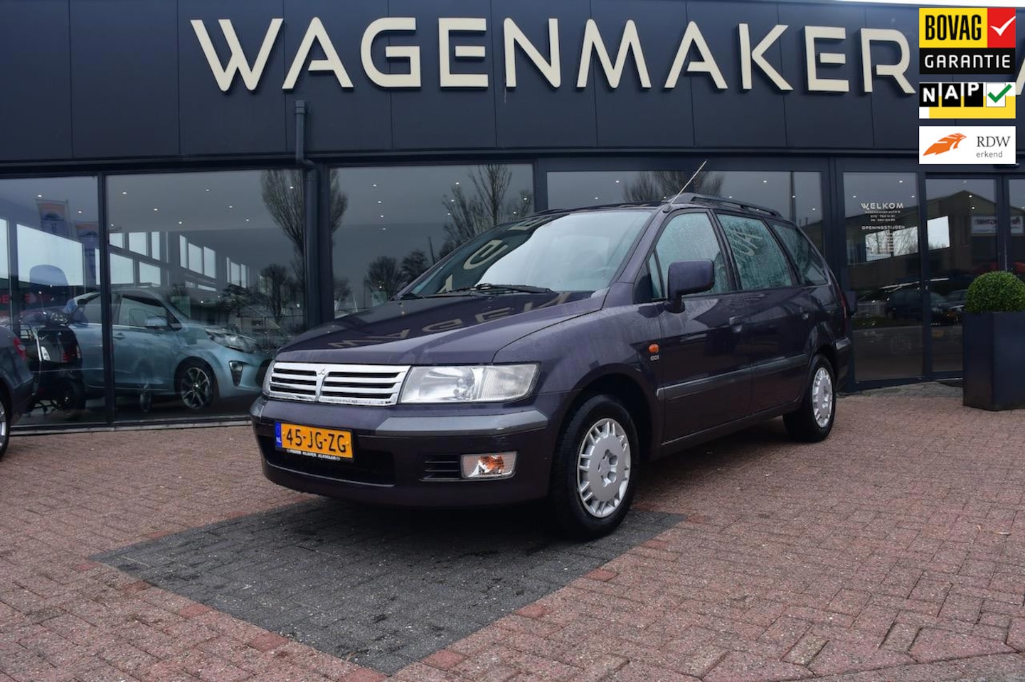 Mitsubishi Space Wagon - 2.4 GDI GLXi 7p. Airco|Elekt pak|NAP - AutoWereld.nl