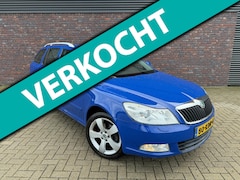 Skoda Octavia Combi - 1.4 TSI Elegance | Nieuw APK | Navi | Airco
