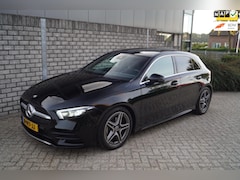Mercedes-Benz A-klasse - 180 Business Solution AMG Autom Panodak Navi Camera Apple Carplay Clima Cruise 2x PDC LMV