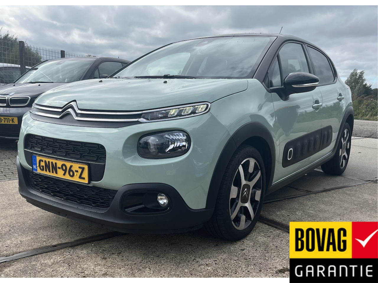 Citroën C3 Origin - 1.2 PureTech S&S Origins Panoramadak | stoelverwarming - AutoWereld.nl