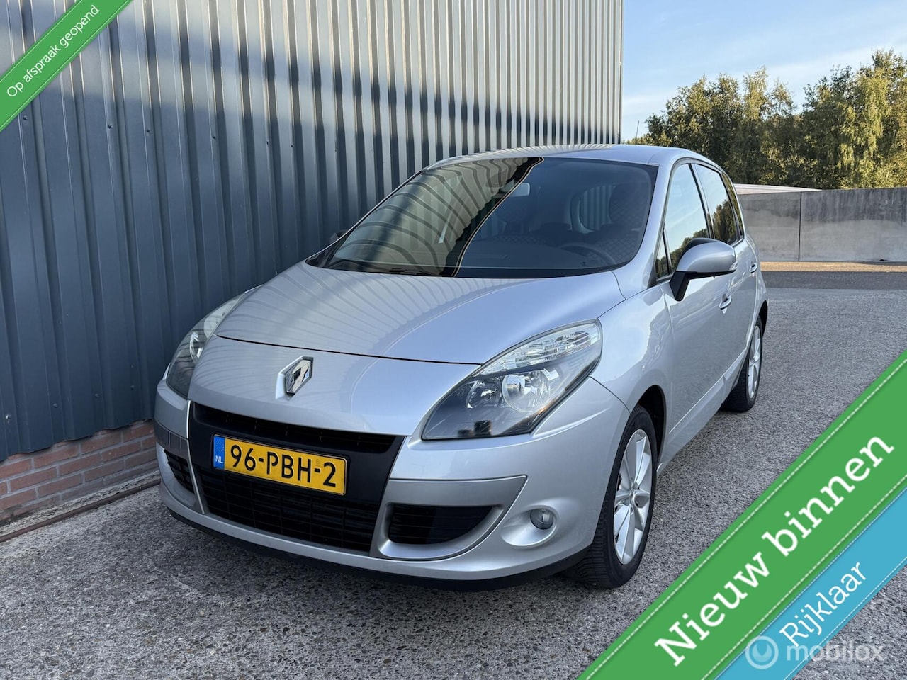 Renault Scénic - 1.4 TCE Expression NAVI/CRUISE/AIRCO/TREKHAAK/BOEKJE - AutoWereld.nl