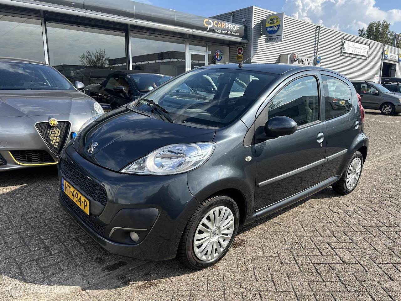 Peugeot 107 - 1.0 Navigati/Carplay Achteruitrijcamera - AutoWereld.nl